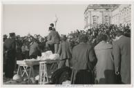 Cortejo de Oferendas, Mafra, com a presença do Presidente da Câmara Municipal de Mafra, Capitão João Lopes, e o Dr. Mário Madeira, Governador Civil de Lisboa.