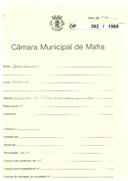 OP 393/1960 - João Laureano - Cheleiros - Ampliação de um prédio com mais um andar - A construção não foi autorizada, em virtude da rua não comportar a altura atingida pelo 2.º andar, despacho de 15-10-1960.