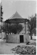 Fotografia Reprodução. Coreto na Praça da República - Mafra