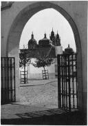 Fotografia Palácio Nacional de Mafra visto do portão do CMFED - Rua Moreira